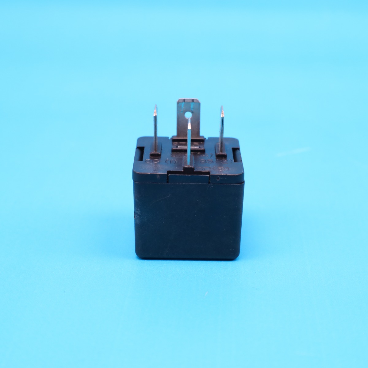 ORIGINAL VW Audi Relais Arbeitskontaktrelais 4/202 Steuergerät PASSSAT