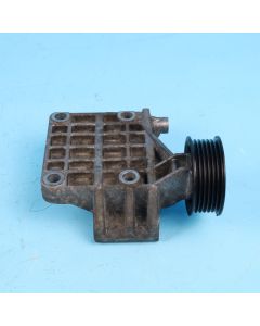 Audi A6 4F C6 2.7 3.0 TDI Halter Lichtmaschine 059903143K Halterung Original OM