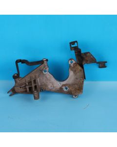 Audi A6 4F C6 Halterung Hochdruckpumpe 059130147J Aggregathalter Konsole Orig OT