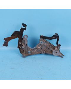 Audi A6 4F C6 Halterung Hochdruckpumpe 059130147J Aggregathalter Konsole Orig PR