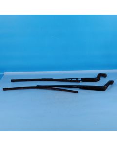 Audi A6 4F C6 Scheibenwischer vorne 4F1955407A 4F1955408A Wischerarme Orig. OT