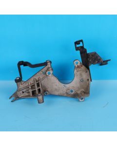Audi A6 4F C6 Halterung Hochdruckpumpe 059130147J Aggregathalter Konsole Orig OW