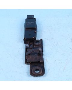 Audi A6 4F Avant Zuziehhilfe elektrische Heckklappe 4F9827383A Schliessplatte PR