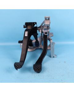 Audi A6 4F Bremspedal Kupplungspedal 4F1721117F 4F1721140B Lagerbock Original PO