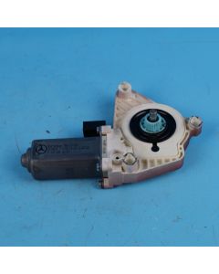 Mercedes-Benz A-Klasse W169 Fensterhebermotor vorne links A1698204142 Fahrertür