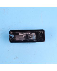 VW Kennzeichenleuchte 5863920 Kennzeichenbeleuchtung VAN WEZEL E310