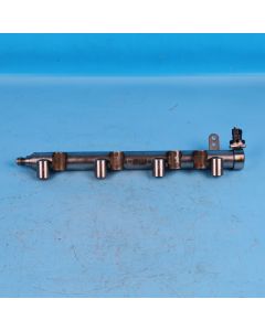 Opel Insignia A 2.0 Einspritzleiste 12621643 Kraftstoffverteiler A20NHT Orig. OZ