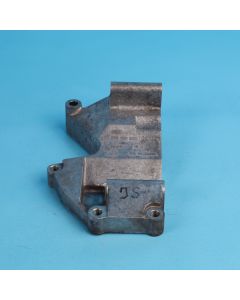 Audi A6 4F C6 4.2 FSI Halter Lichtmaschine 079903805J Halterung Original JS