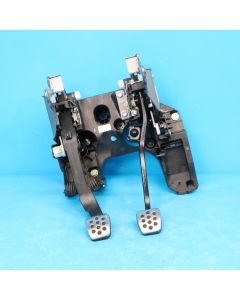 Opel Insignia A Bremspedal Kupplungspedal 13272909 Pedalblock Original OR