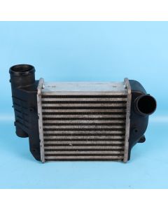 Audi A6 4F C6 3.0 TDI Ladeluftkühler rechts 4F0145806E Beifahrerseite Orig. PJ