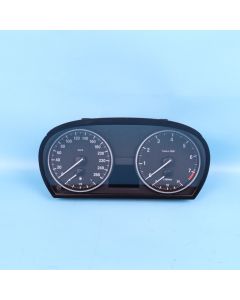 BMW 3er E91 E92 320i Tacho Kombiinstrument 9143819 Tachometer Benzin KM/H Orig.