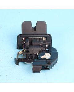 Audi A6 4G C7 Avant Heckklappenschloss 8R0827505 Kofferraumverriegelung Orig. PM
