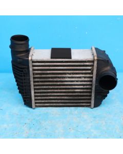 Audi A6 4F C6 2.7 TDI Ladeluftkühler rechts 4F0145806R Beifahrerseite Orig. PP1