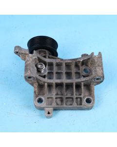 Audi A6 4F C6 2.7 3.0 TDI Facelift Halter Lichtmaschine 059903143S Halterung OS