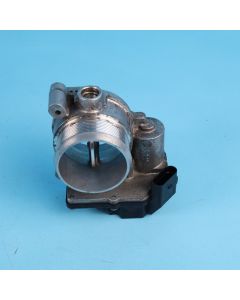 Audi A6 4F C6 2.7 3.0 TDI Drosselklappe 059145950A Steuerklappe 5-polig Orig. PF