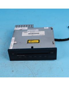 Audi A6 4F C6 A8 4E CD-Wechsler 4E0035111A 4E0910111F Changer 6-fach Orig. PB