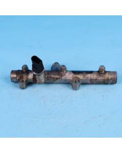 Audi A6 4F C6 3.0 TDI Kraftstoffverteiler links 059130089D Einspritzleiste OP
