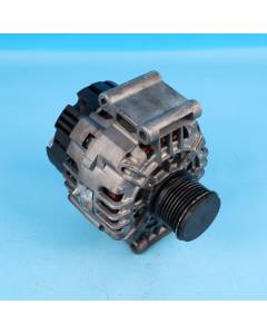 Mercedes-Benz C-Klasse W203 W204 Lichtmaschine 0986045380 Drehstromgenerator