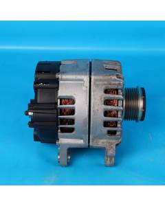 Audi A6 4G C7 3.0 BiTDI Lichtmaschine H614132A Drehstromgenerator VALEO NX