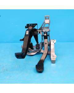 Audi A6 4F C6 Bremspedal Kupplungspedal 4F1721117D 4F1721316 Lagerbock Orig. OM