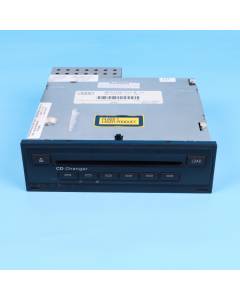 Audi A6 4F C6 A8 4E CD-Wechsler 4E0035111A 4E0910111F Changer 6-fach Original OB
